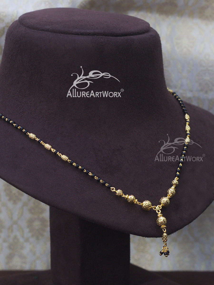 Traditional Mangalsutra(Gold Forming)